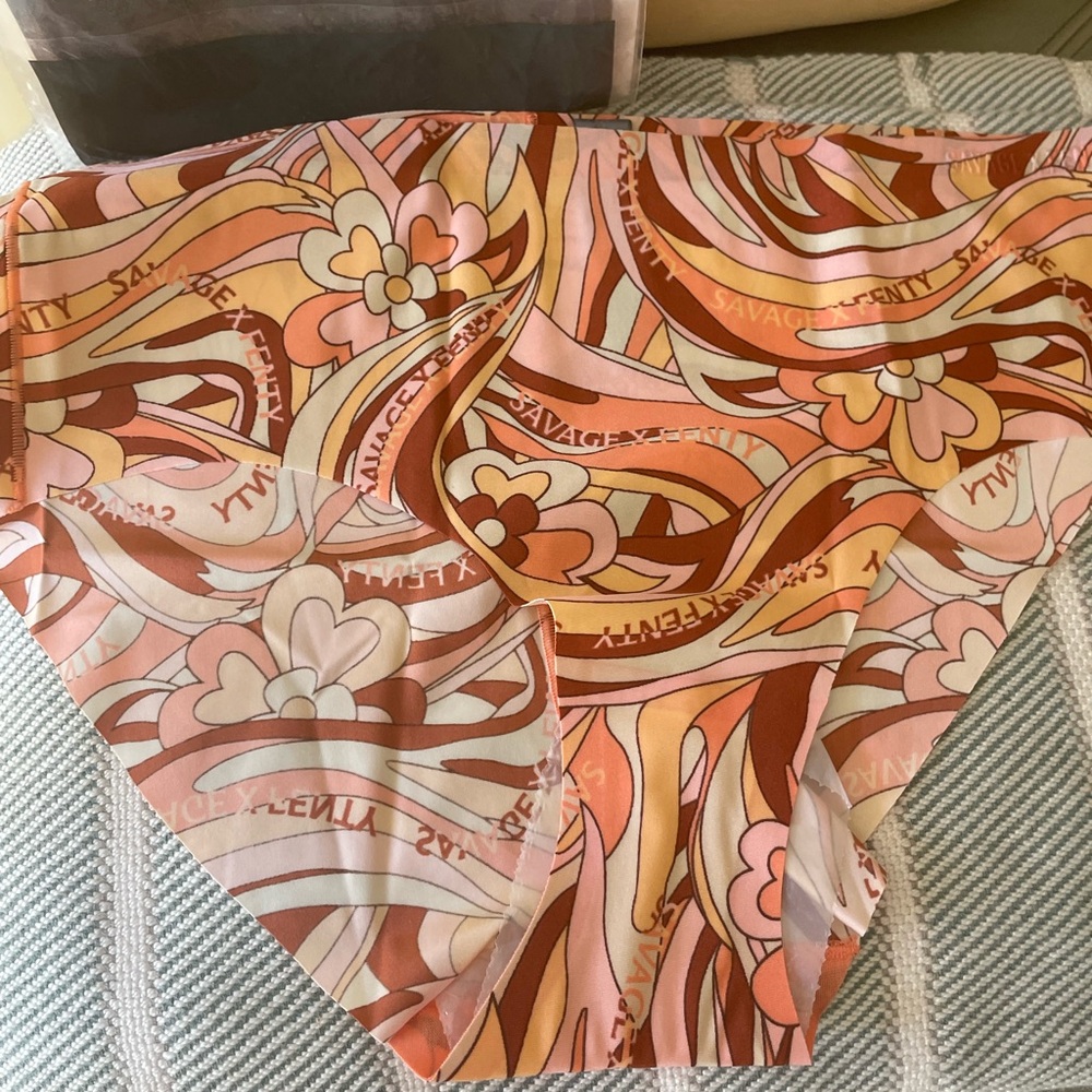 Savage X Fenty Venus Pink Hipster